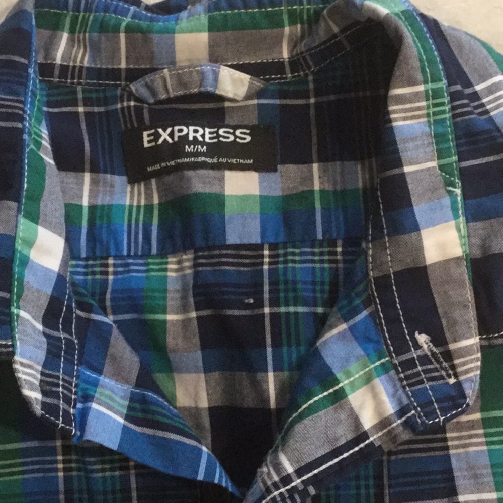 Express SS Button Shirt - Picture 2 of 2